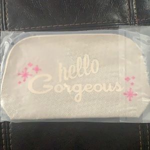 Cosmetic bag